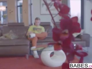 Немовлята - крок мама заняття - &lpar;matt ice&comma; емі white&rpar; - a sneaky сюрприз