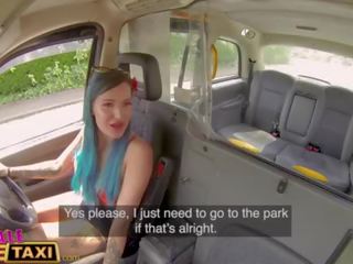 Femeie fals taxi vara timp la dracu pentru passenger