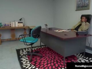Fantastik buzz prerje tipar riley nixon busts e zezë nut rome major&excl;