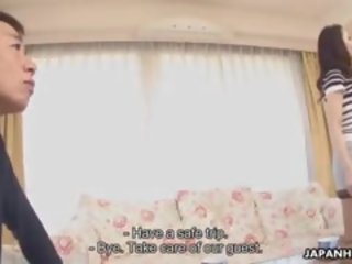 年轻 作弊 妓女 ruri hayami 得到 诱惑 由 她的