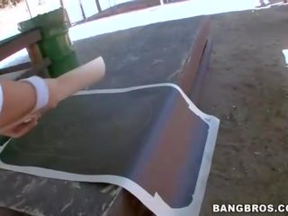 Перевіряти вгору як і непристойна playgirl є отримувати трахкав