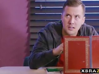 Můj učitel je an bývalý pornstar a já dostal na v prdeli ji